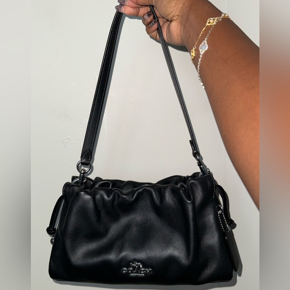 coach faye shoulder bag black/silver